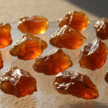 Load image into Gallery viewer, myrrh resin scented candle