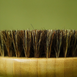 How to Clean a Dry Body Brush