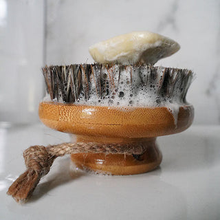 How to Use TERRA-TORY's Luxurious Body Brush to Exfoliate—Two Rituals, One Tool